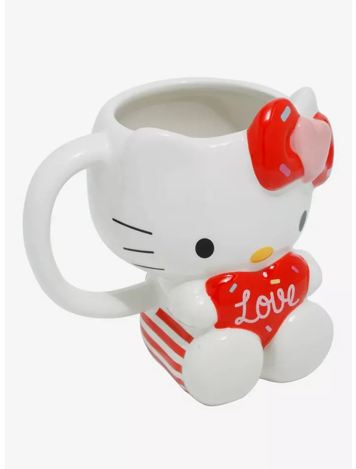 love heart Hello Kitty mugs